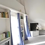 Landsitzhotel Und Seminarium Peterhof