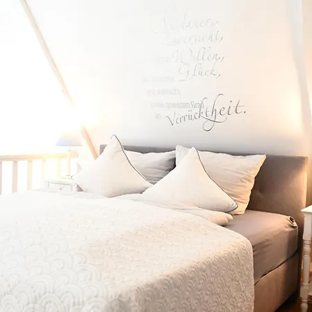 Hotel Landsitzhotel Und Seminarium Peterhof 4*