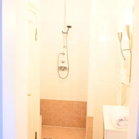 Landsitzhotel Und Seminarium Peterhof ホテル Hodorf