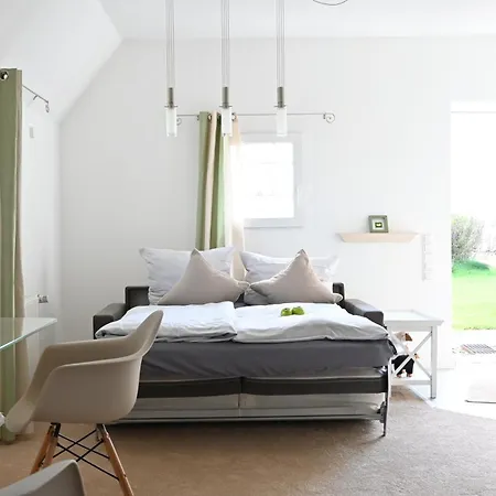 Landsitzhotel Und Seminarium Peterhof Hotel 4*