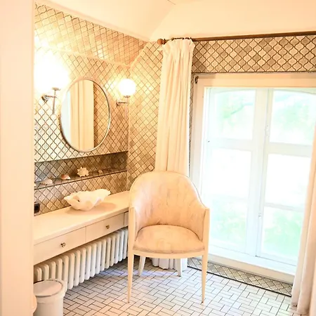 Hotel Landsitzhotel Und Seminarium Peterhof Hodorf