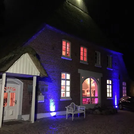 Hotel Landsitzhotel Und Seminarium Peterhof 4*