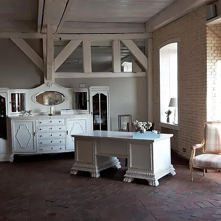 ホテル Landsitzhotel Und Seminarium Peterhof 4*