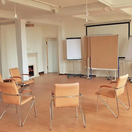 Landsitzhotel Und Seminarium Peterhof 4* Hodorf