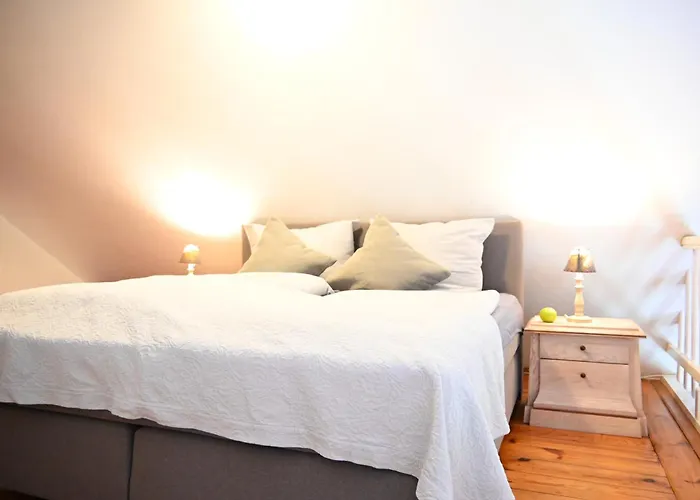 Landsitzhotel Und Seminarium Peterhof Hodorf