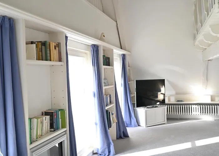 Landsitzhotel Und Seminarium Peterhof